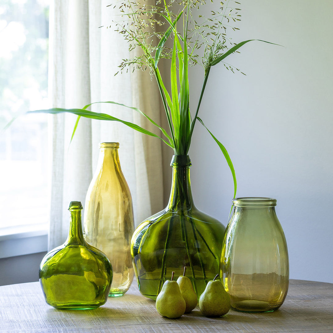 Vase Groupings for your Dining Table