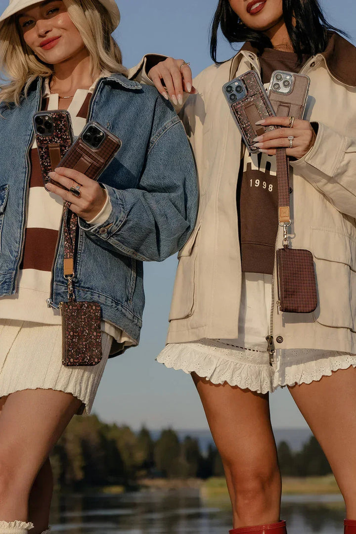 Cafe Gingham Magnetic Case