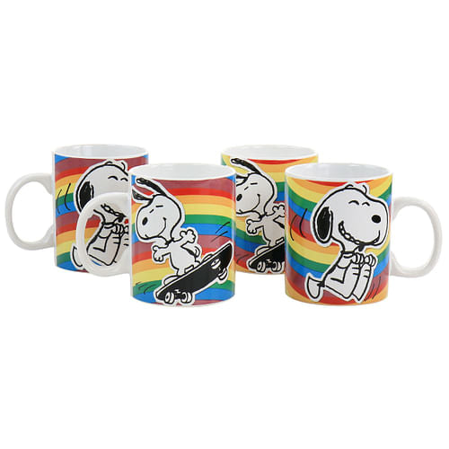 Gibson Peanuts 70th Anniversary 15oz 4 Piece Stoneware Mug Set in