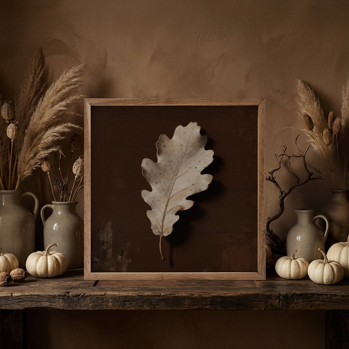 Neutral Oak Leaf
