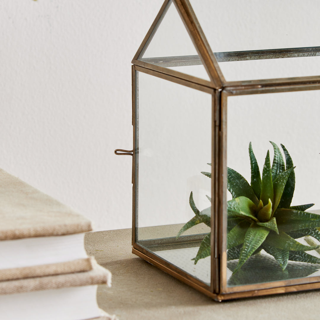 Cottage Terrarium Large, Brass