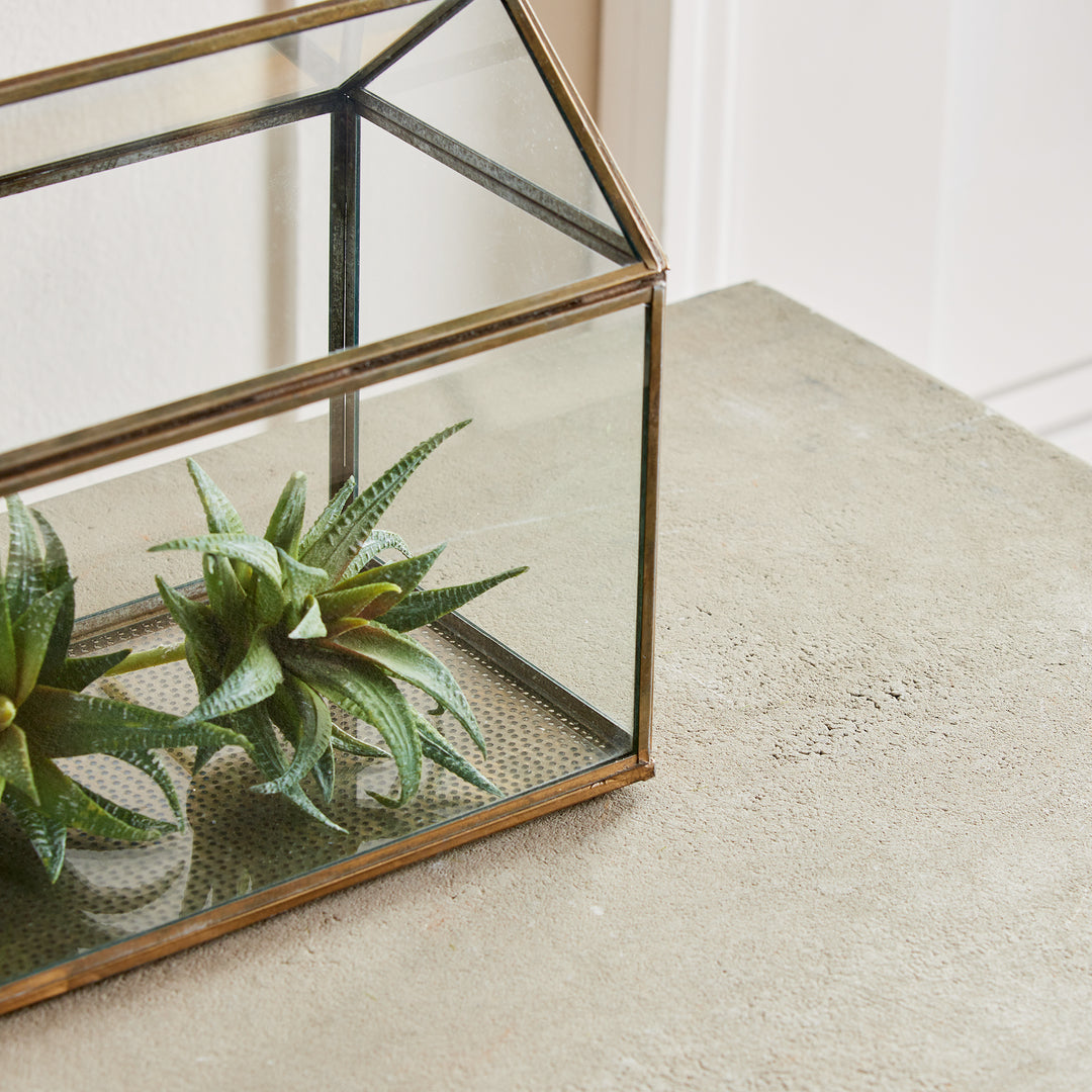 Cottage Terrarium Large, Brass