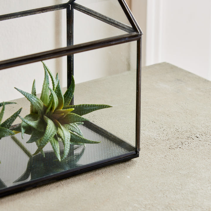 Cottage Terrarium Large, Black