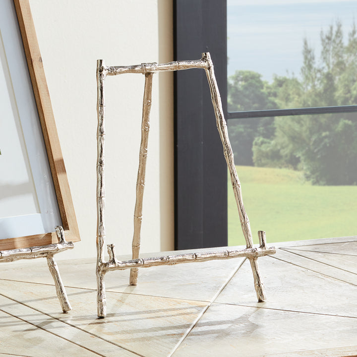 Baldwin Easel Medium, Silver