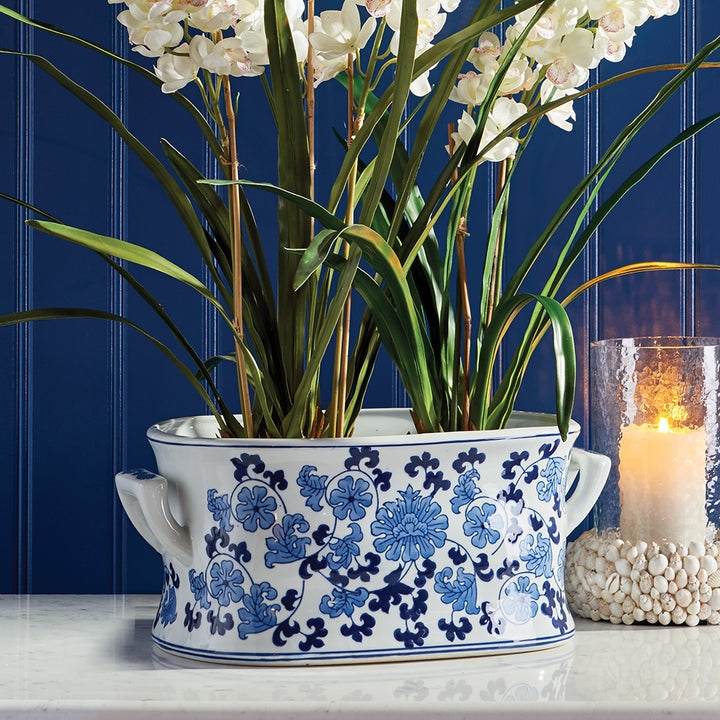 BARCLAY BUTERA DYNASTY LOTUS PLANTER