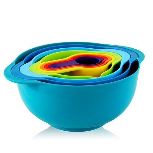 MegaChef Multipurpose Stackable Mixing Bowl and Measuring Cup Set - Thumbnail 3