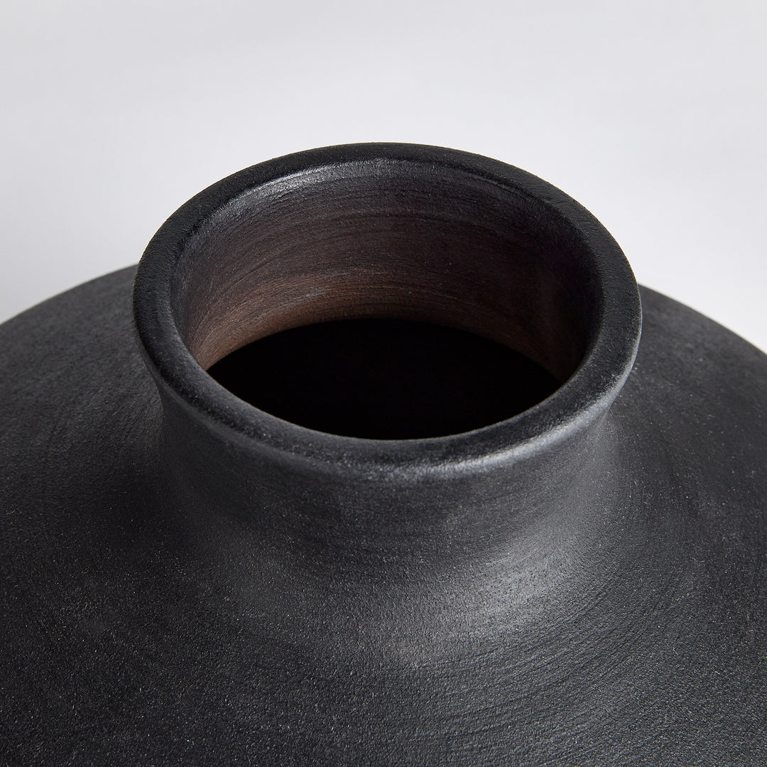 FIORELLA VASE SMALL - Textured Black