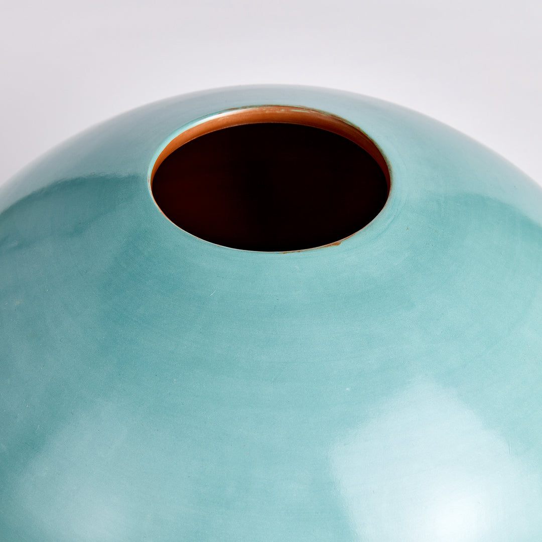 LUCELA VASE SHORT - Pastel Blue