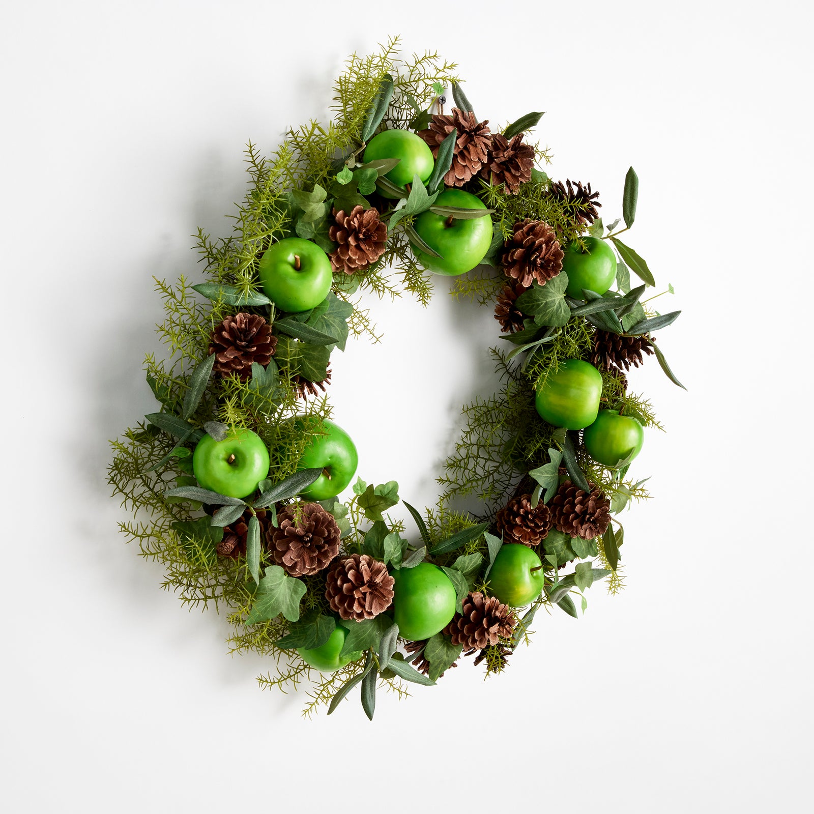 APPLE & MIXED BOTANICALS WREATH 24"