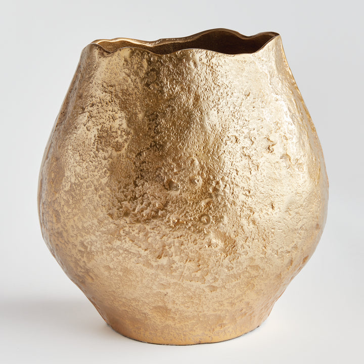 Harlin Short Vase, Gold