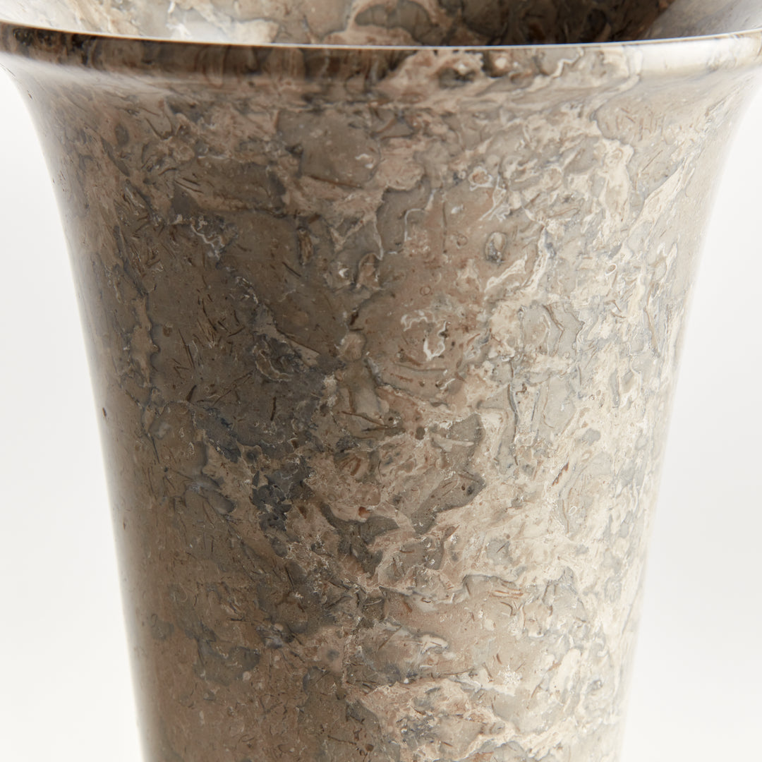 CLARIA FOOTED VASE