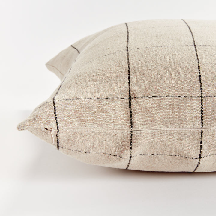 LOUIS PILLOW 24" - Flax/Black