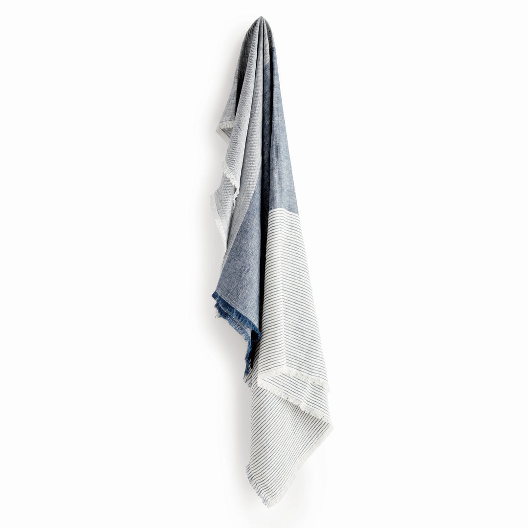 LEON EUROPEAN LINEN THROW - Navy/Ivory