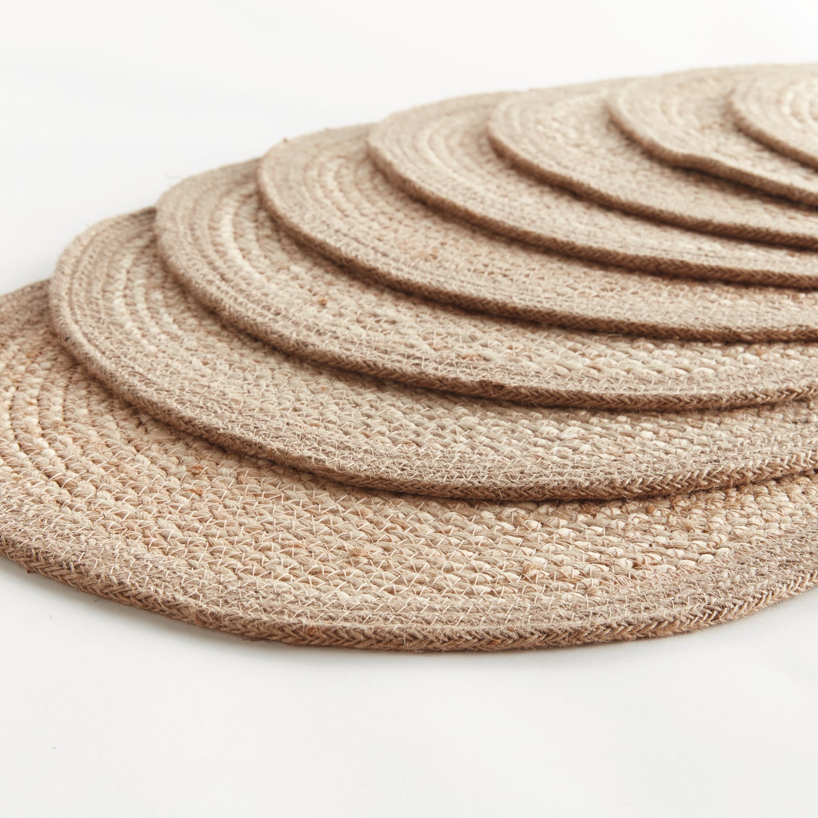 JUTE COIL ROUND PLACEMATS, SET OF 8 - Natural  / Taupe