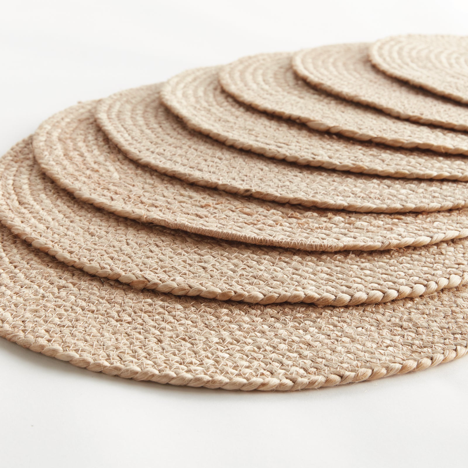 JUTE COIL ROUND PLACEMATS, SET OF 8 - Natural