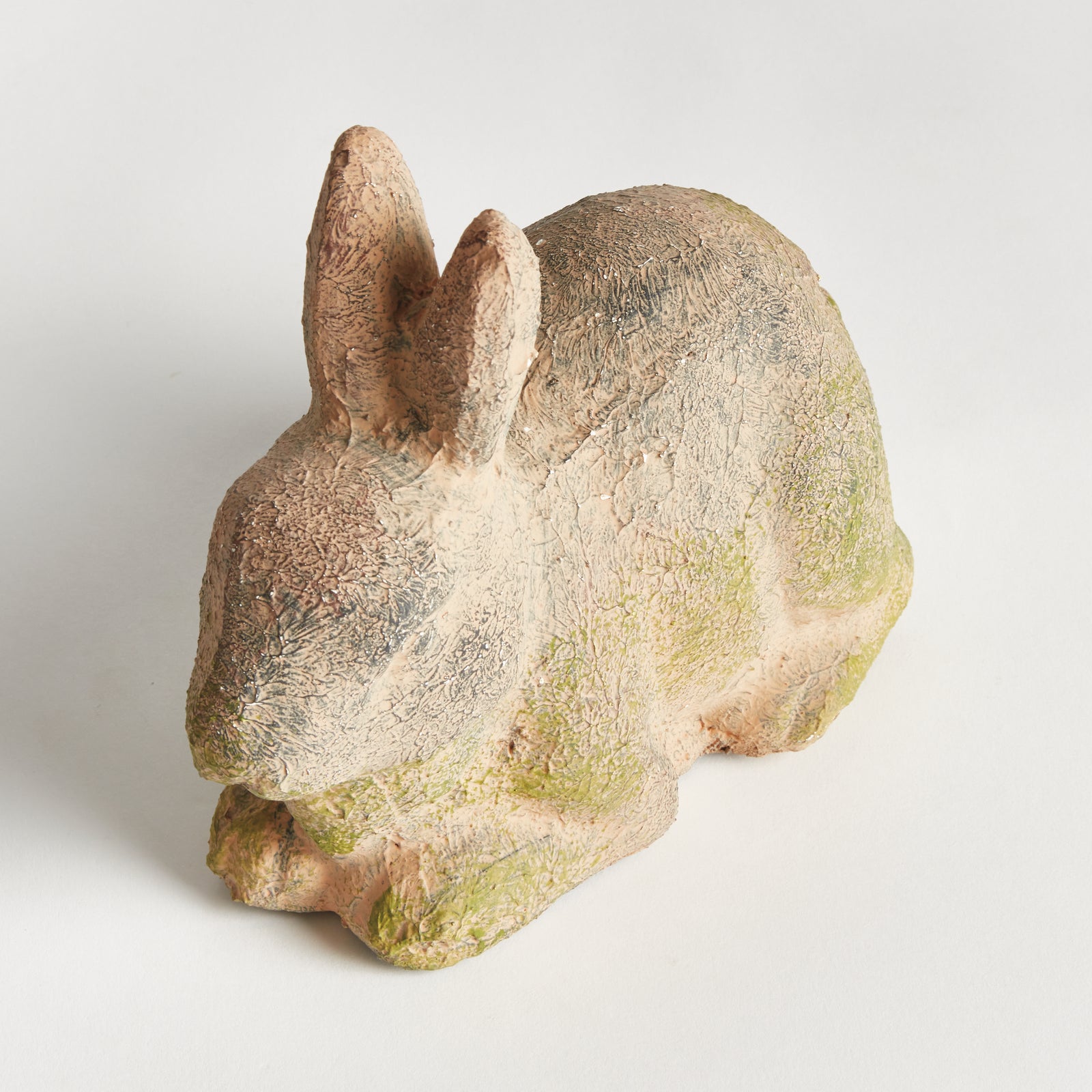 WEATHERED GARDEN RABBIT LARGE