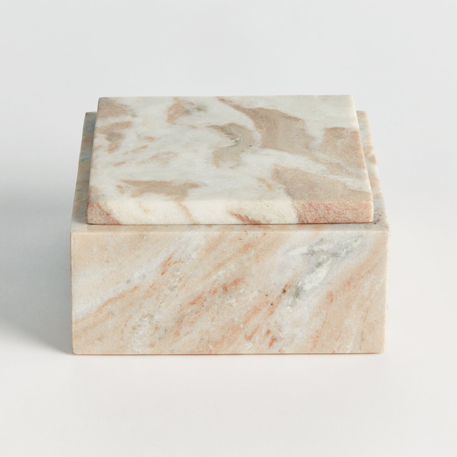 JAQUELINE SQUARE LIDDED BOX WIDE
