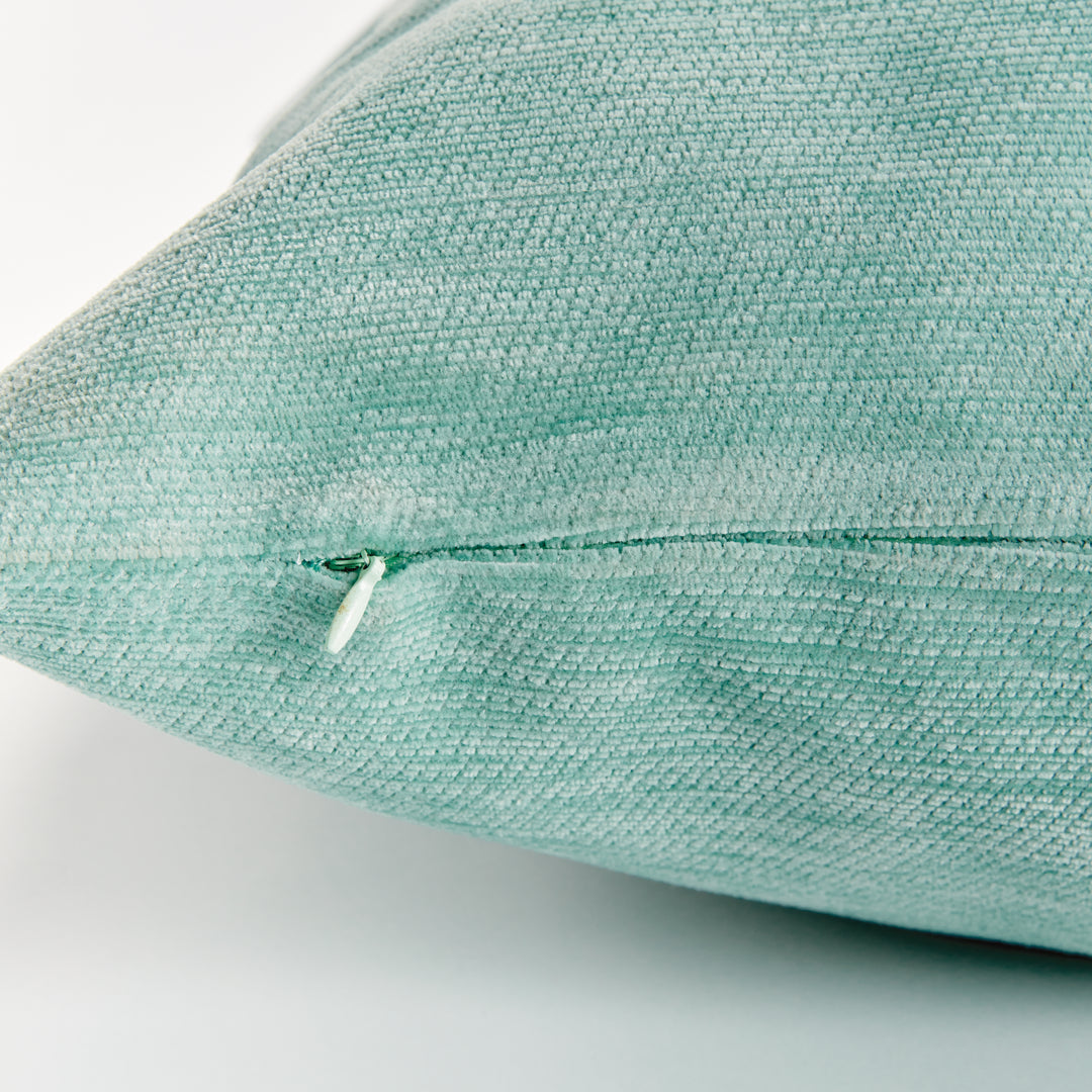 SURI SQUARE INDOOR-OUTDOOR PILLOW 24" - Seafoam/White