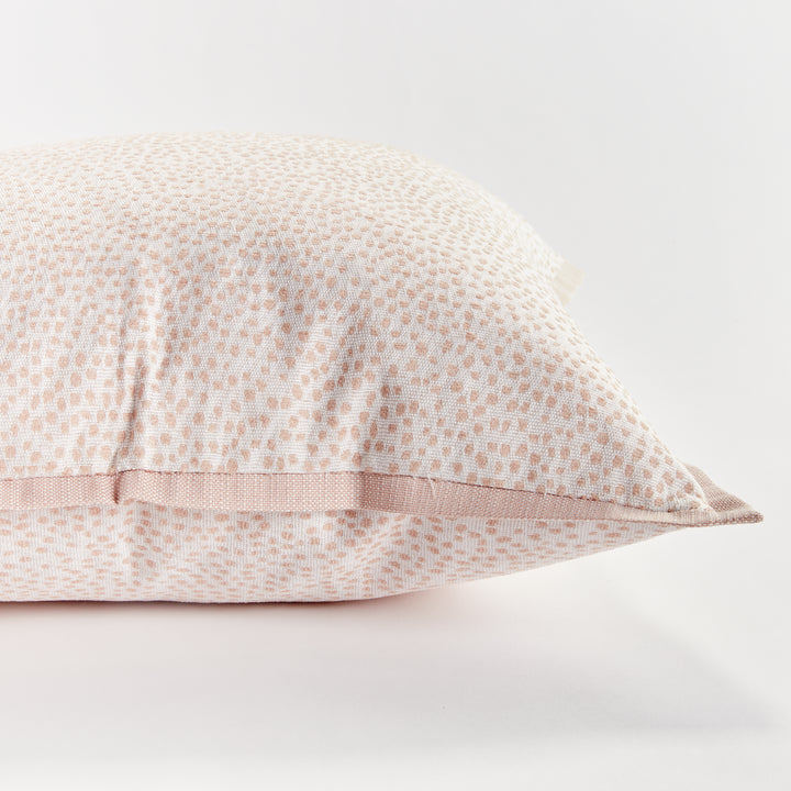 BRITT SQUARE INDOOR-OUTDOOR PILLOW 24" - Blush/White