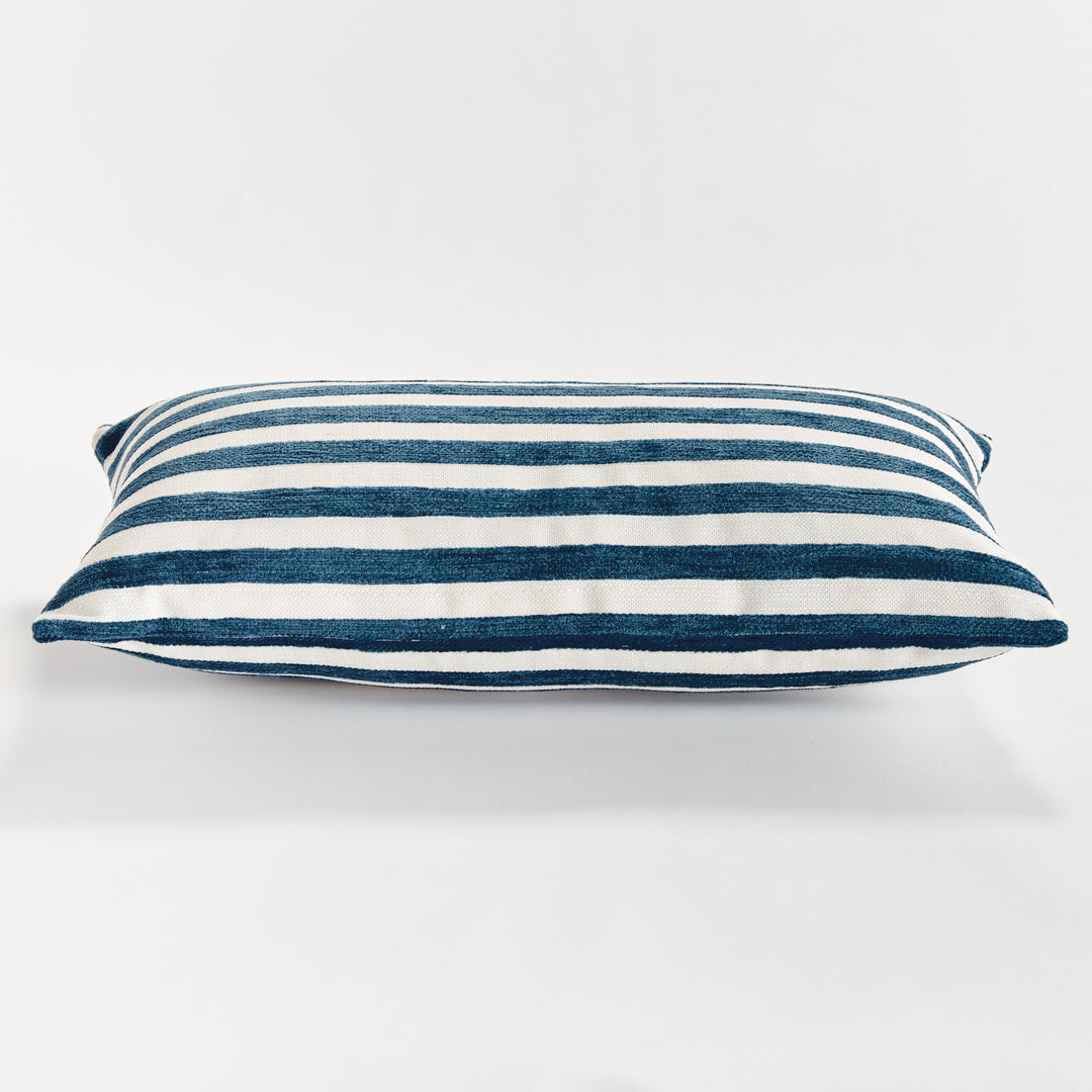 GRANT LUMBAR INDOOR-OUTDOOR PILLOW - Dark Blue