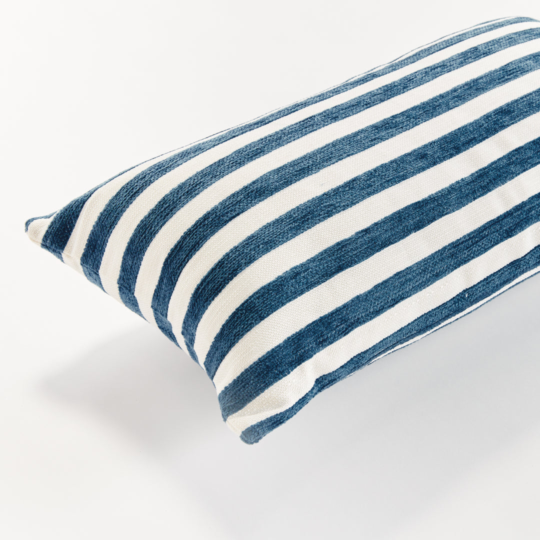 GRANT LUMBAR INDOOR-OUTDOOR PILLOW - Dark Blue