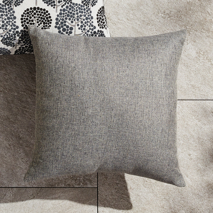 GAGE SQUARE INDOOR-OUTDOOR PILLOW 20 x 20" - Gray