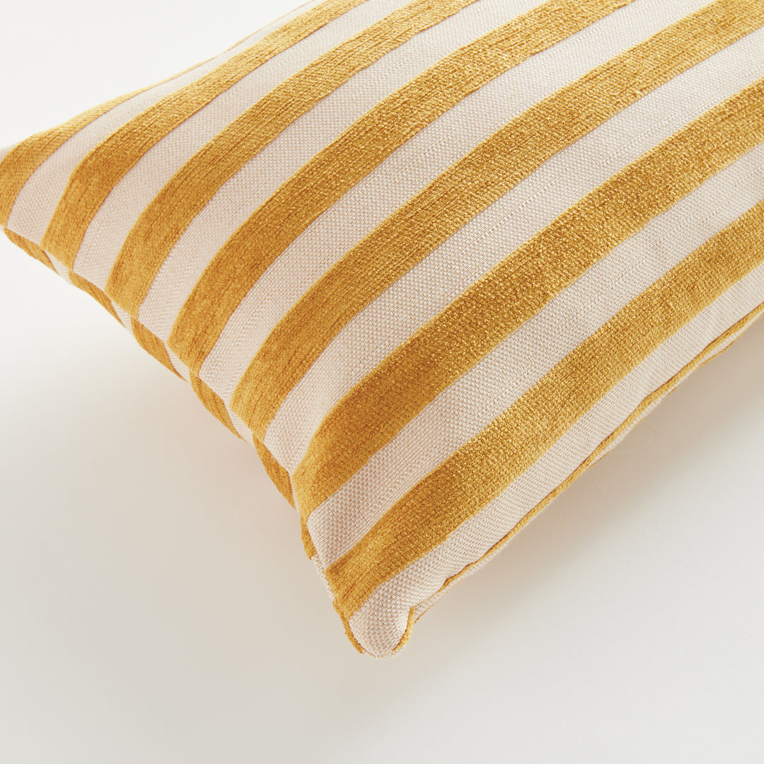 GRANT LUMBAR INDOOR OUTDOOR PILLOW - Goldenrold / Cream