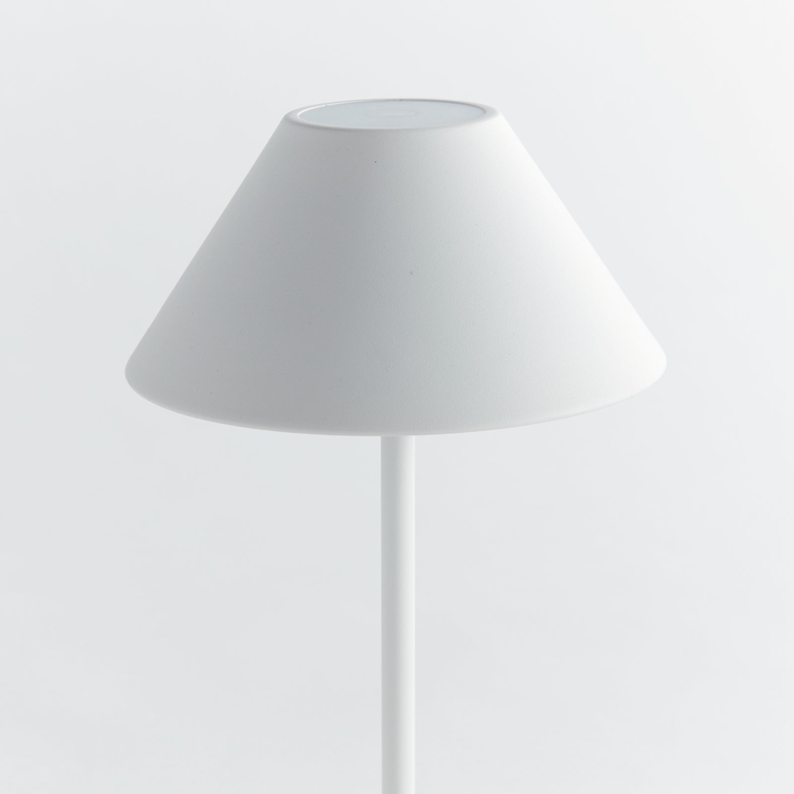 ALLUNA CORDLESS LED LAMP 10" - White