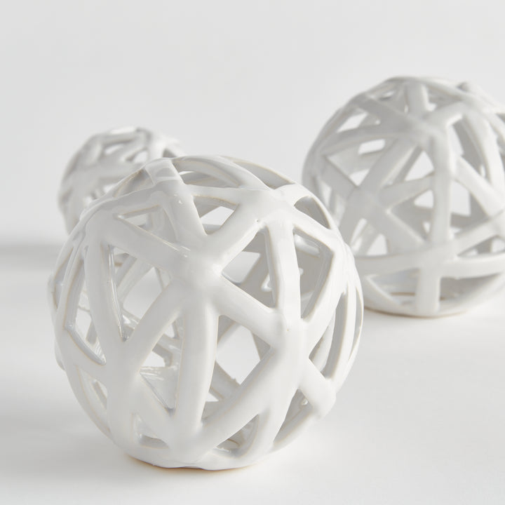 ALICIA ORB MEDIUM - White