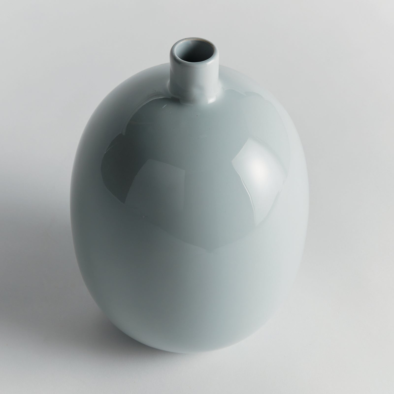 BARCLAY BUTERA SANDBAR VASE SMALL - Light Blue