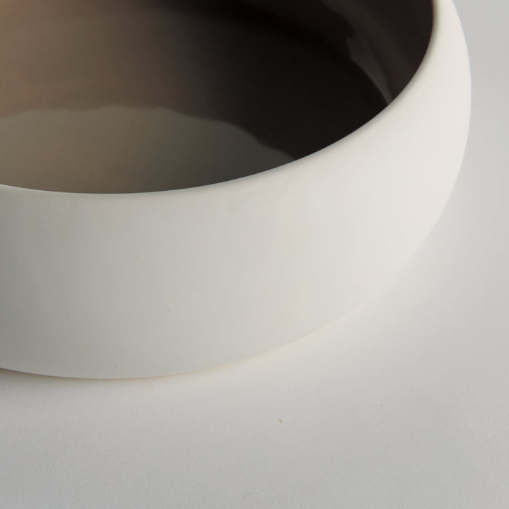 BARCLAY BUTERA SANDBAR DECORATIVE BOWL - White / Taupe
