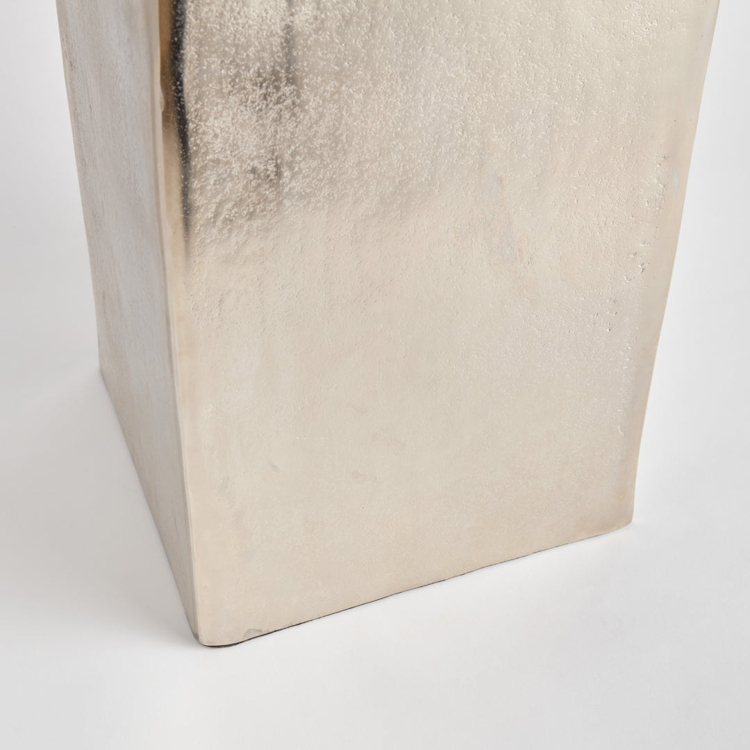 VICTOR PEDESTAL TALL