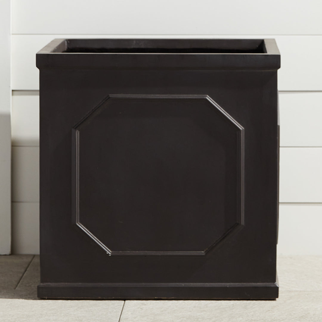 FIBRECLAY CHELSEA BOX 21.5"
