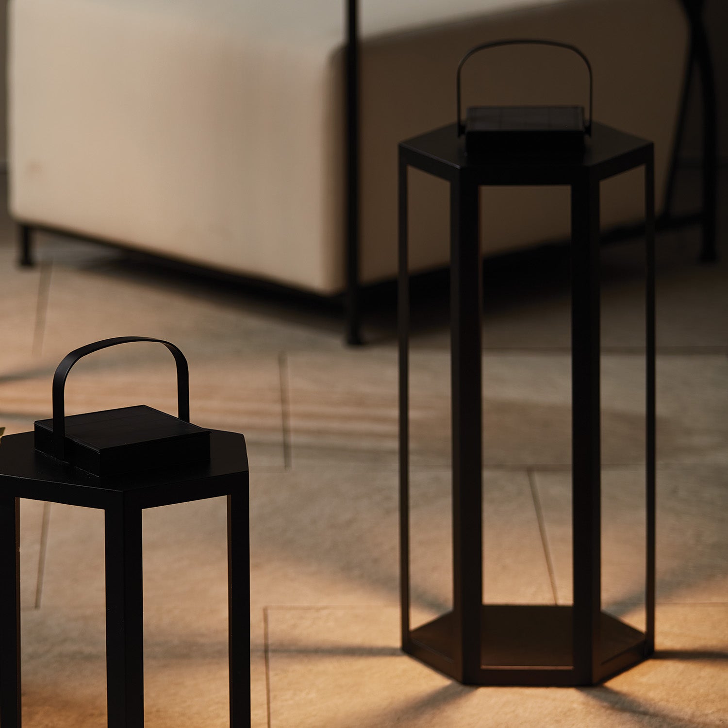 JOYCE SOLAR LANTERN 24" - Black