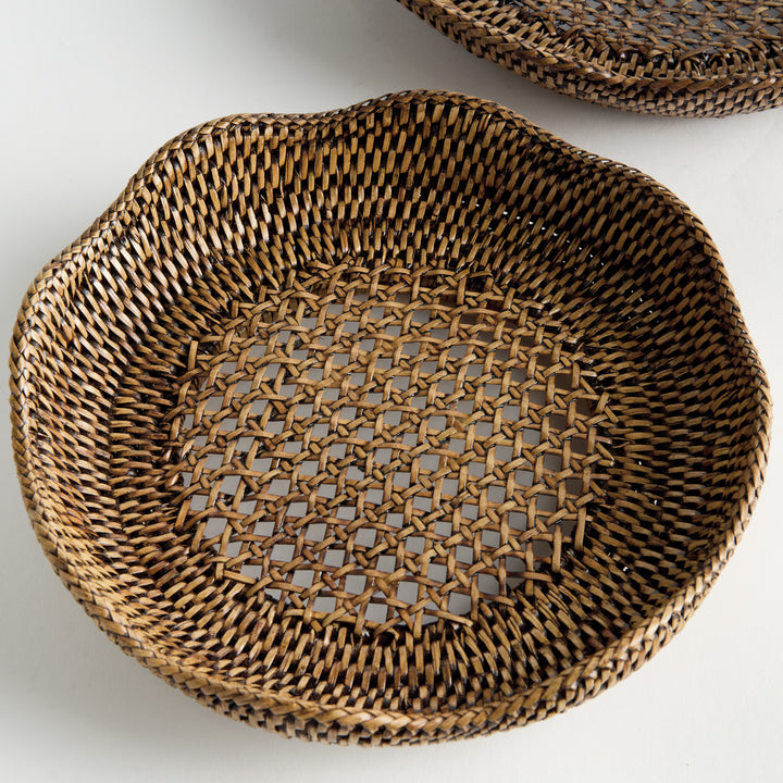 BURMA RATTAN SCALLOPED TRAYS ST/2 - Warm Brown