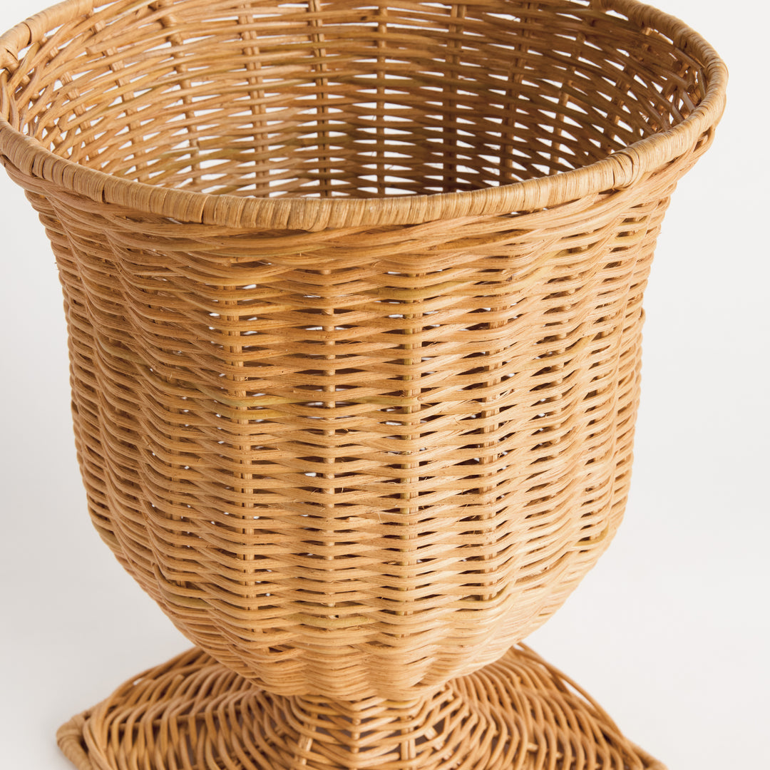 CHESAPEAKE RATTAN FOOTED URN NARROW - Natural
