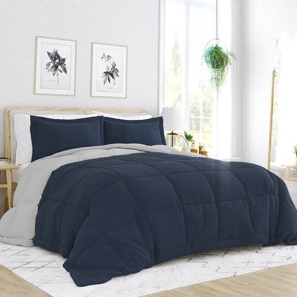 Full/Queen 3-Piece Microfiber Reversible Comforter Set in Navy Blue