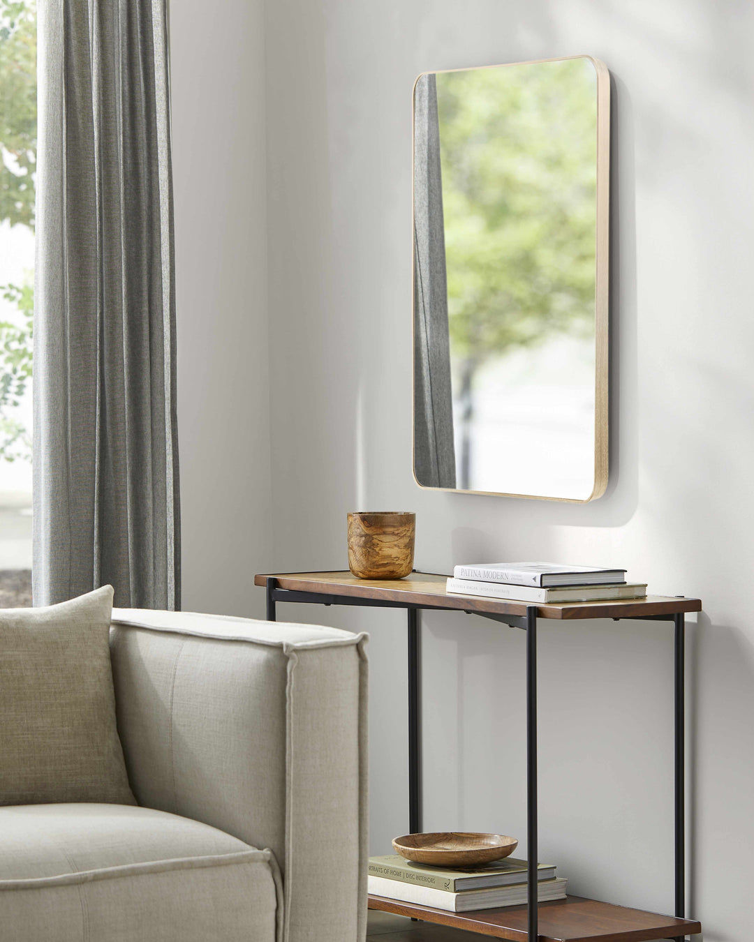 Sustinente Dark Red Mirror