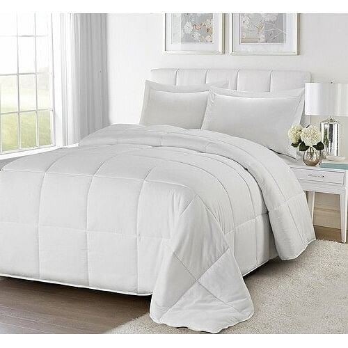 King/Cal King Traditional Microfiber Reversible 3 Piece Comforter Set