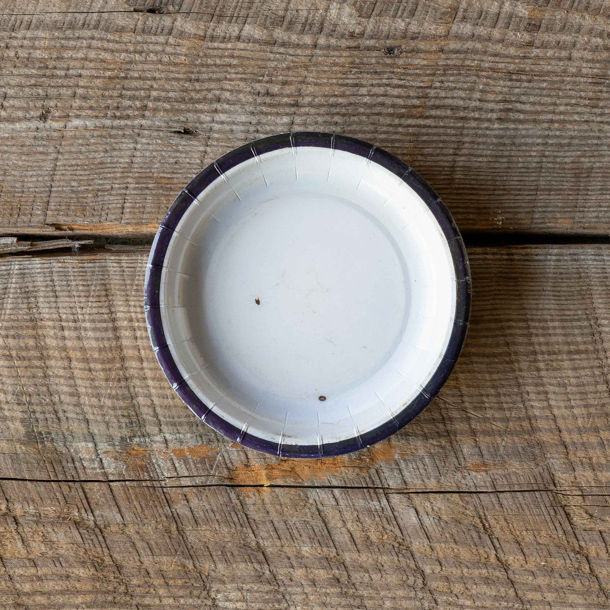 Old Enamelware Paper Salad & Dessert Plates, 7"