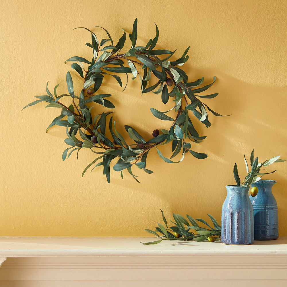 OLIVE WREATH WITH OLIVES 16"