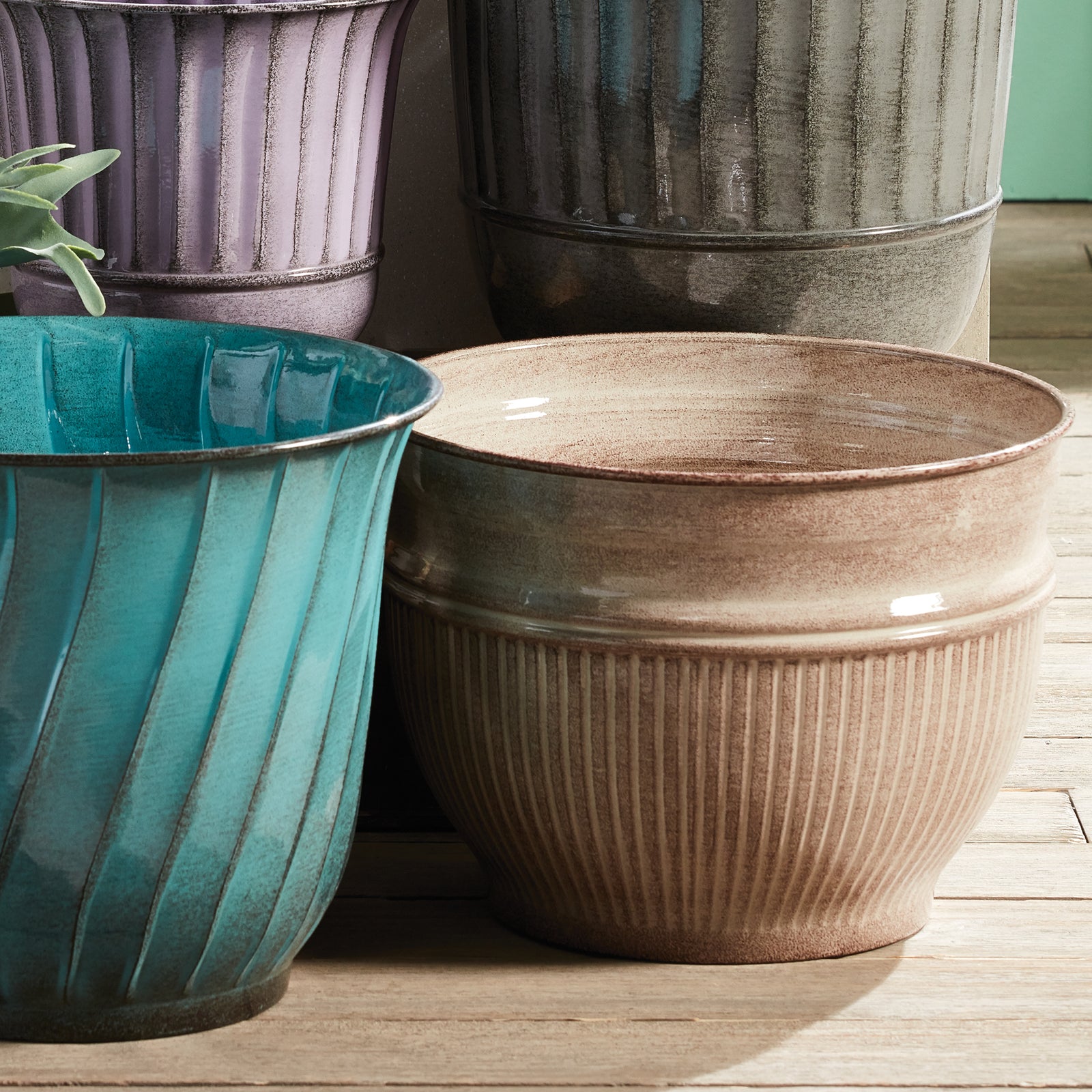 Camelia Pots, Set Of 3 - Mocha color